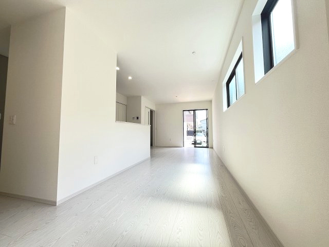 【内装】 | 福岡市東区奈多2丁目5期　4号棟（全5棟）【仲介手数料無料・0円】 | 施工例。施工例は完成時と異なる場合があります。