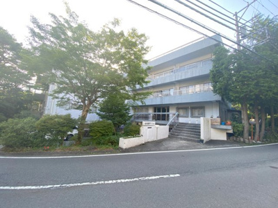 【周辺】 | 仙石高原マンション | おしゃれな外観です。