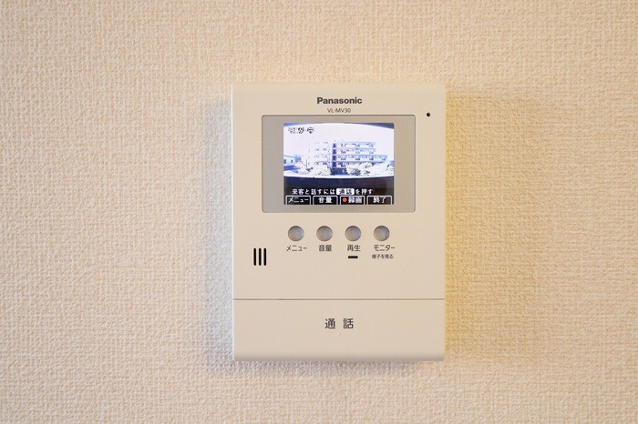 レジデンス北荒川沖のセキュリティ|録画機能付きTVインターホン