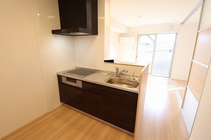 ブレポットのキッチン|カウンターキッチン(IHｸｯｷﾝｸﾞﾋｰﾀｰ付き)