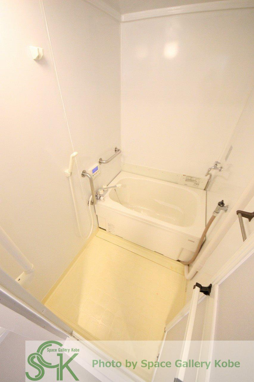 入江の浴室|※お部屋により仕様が異なる可能性があります。