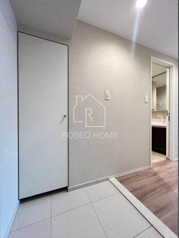 ラグレース天六の玄関