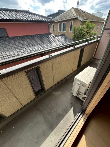 【バルコニー】