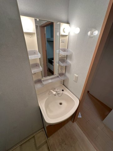 【独立洗面台】