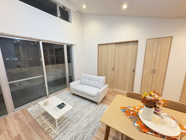 パラティーノ仲西の居間・リビング