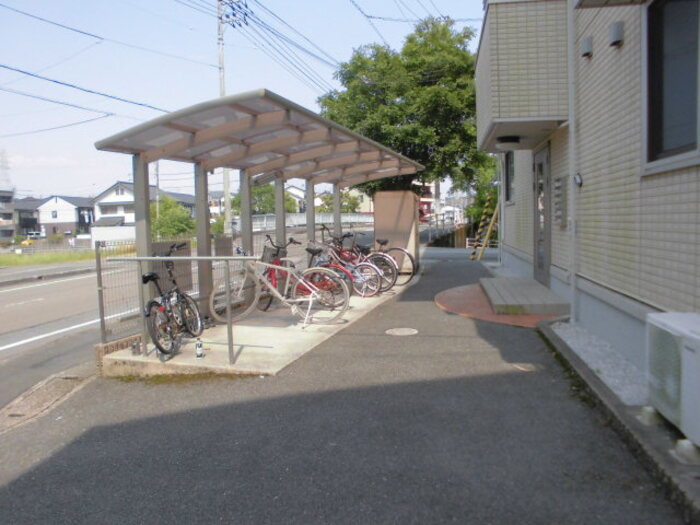 グランディオ A棟のその他共用部分|駐輪場