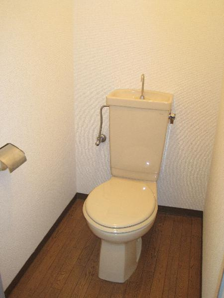 ハイエスト六甲のトイレ