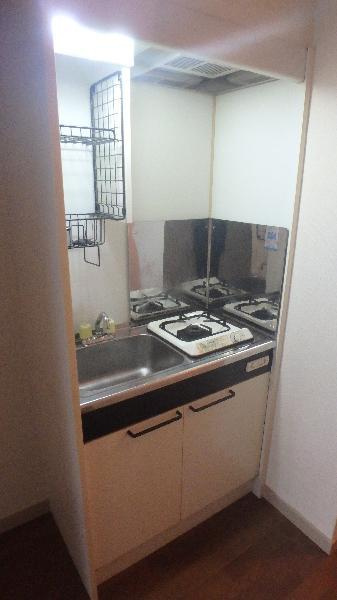 プラタナス・アベニューのキッチン