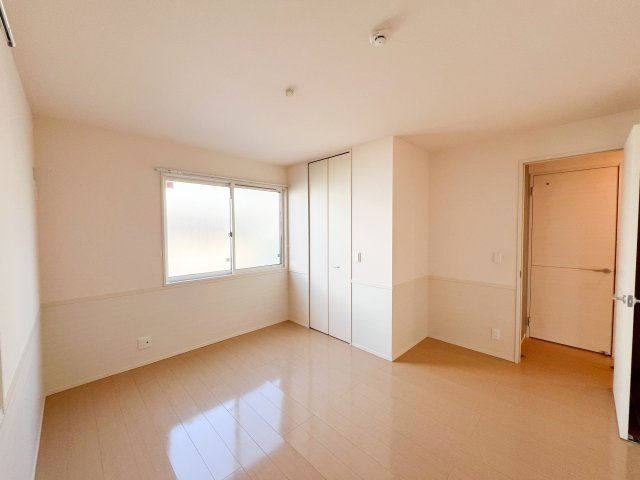 サンハイム青葉 C棟の洋室