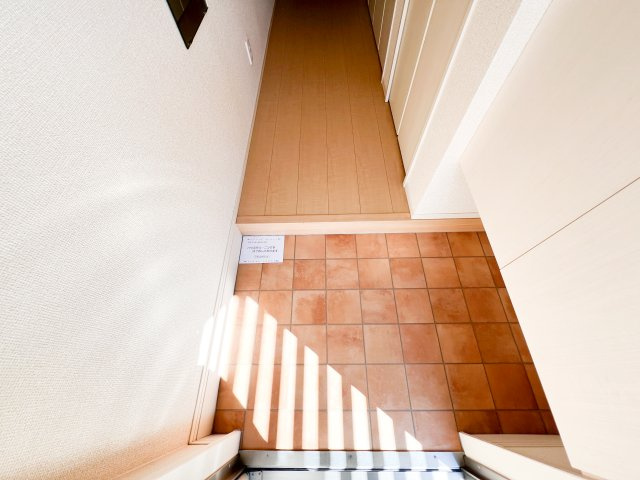 サンハイム青葉 C棟の玄関