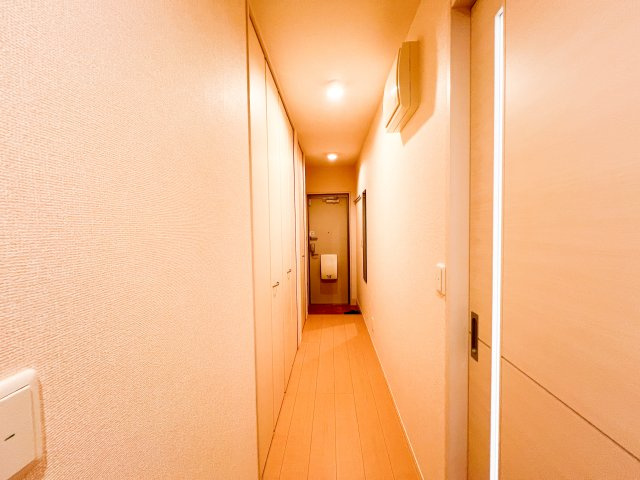 サンハイム青葉 C棟の玄関