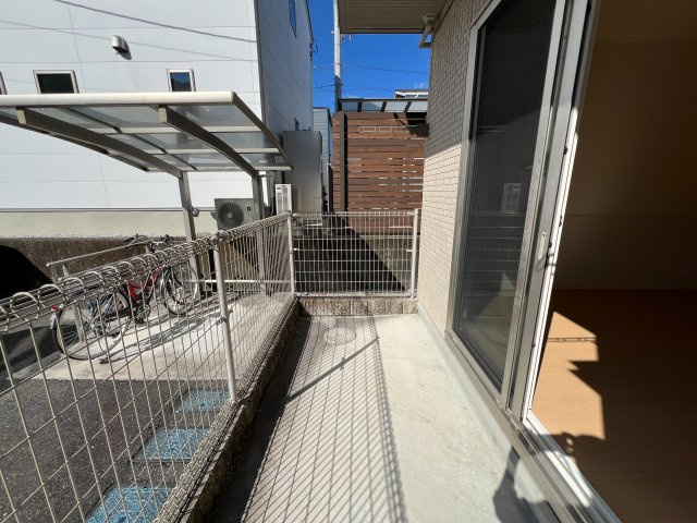 サンハイム青葉 C棟のバルコニー