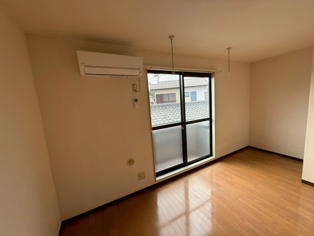 千葉県銚子市　一棟アパートの洋室