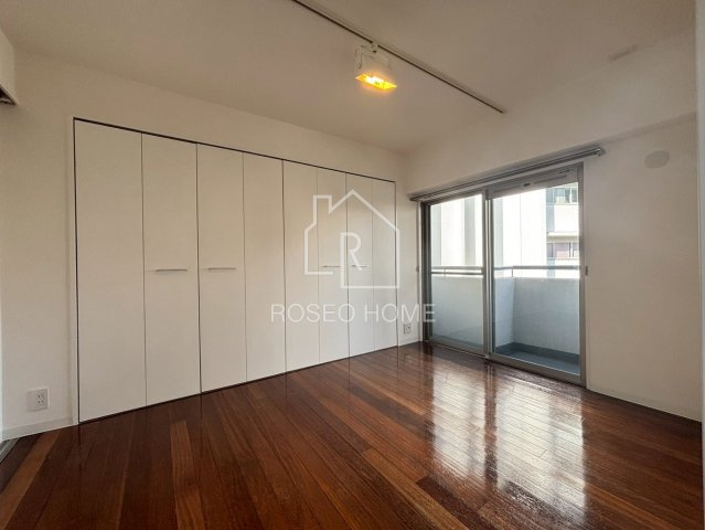 アパートメントK'S福島の居間・リビング