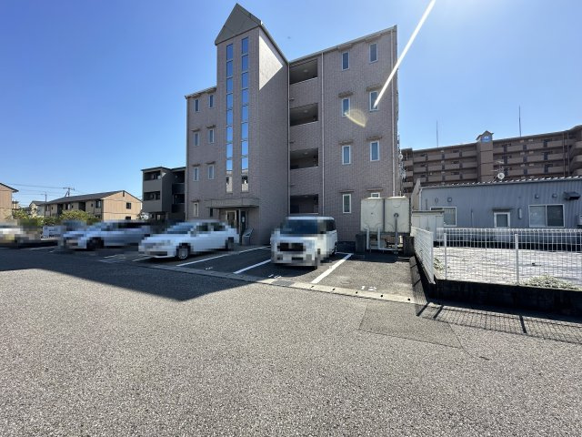 ブルージュ･ＴＡＫＡＳＯＮＥの外観