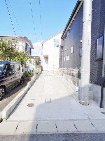 マイホームネクスト滝山5丁目の駐車場