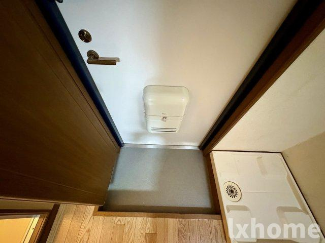 シャンブル南春日丘の玄関