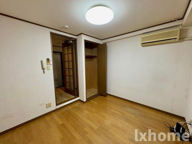 シャンブル南春日丘の居間・リビング