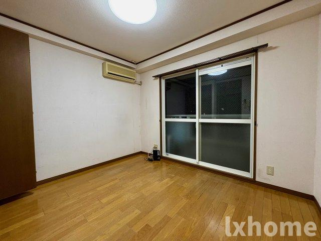 シャンブル南春日丘の居間・リビング