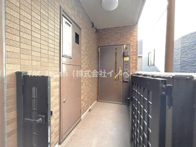 ダイアパレス八広花水木通りトリニティのその他|玄関ホがスッキリ広々としていると帰る時も出ていく時も気持ちが良い。来客を出迎える玄関が綺麗ならその家の印象が良くなる。
