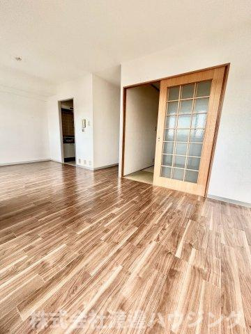 サンシャイン江坂の内装