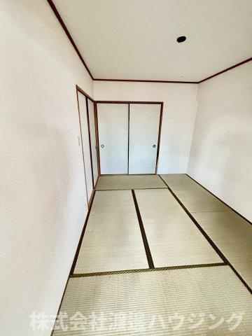 サンシャイン江坂の和室