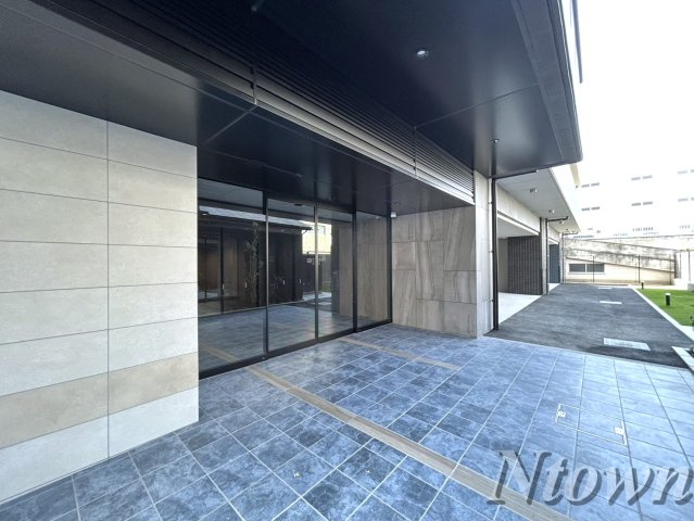 【エントランス】 | プレサンス上前津オレシア | 落ち着いたエントランスです