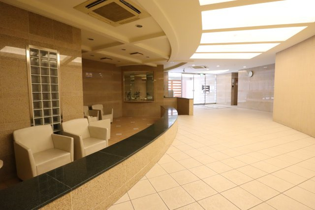 アルファステイツ垂水星が丘のロビー