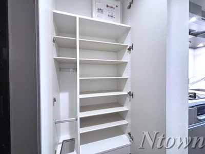 【収納】 | プレサンス名駅南ブリエ | 収納のためのスペースです