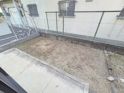 【庭】 | エミネントセジュールB棟