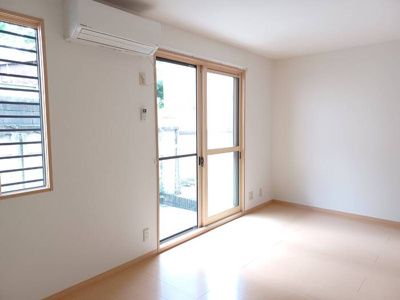 【内装】 | ジョイフルヨコタ3