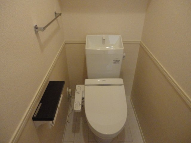 プランドール南国 A棟のトイレ|トイレ