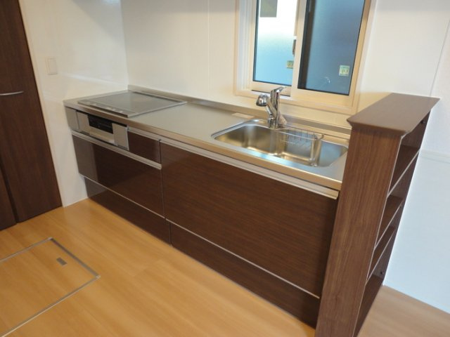 プランドール南国 A棟のキッチン|キッチン