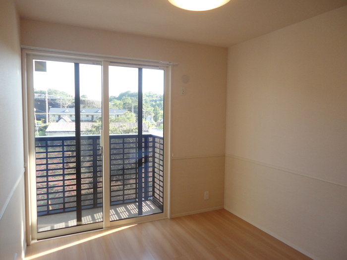 プランドール南国 A棟の内装|洋室