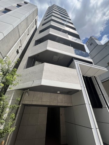 クロスレジデンス神田神保町の外観