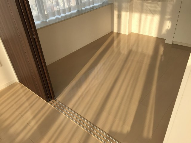 【洋室】 | アウルタワー