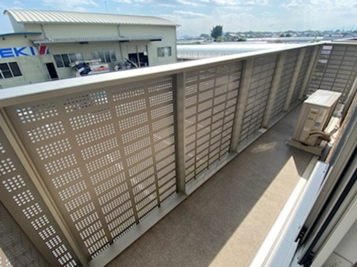 グランヴァリ B棟のバルコニー|バルコニー