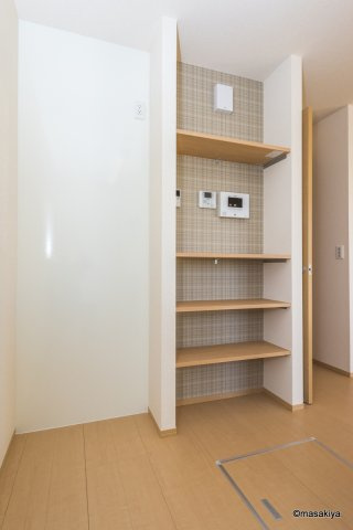 フローラ稲葉の収納