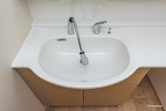 フローラ稲葉の洗面所