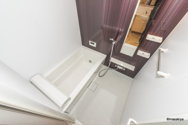 フローラ稲葉の浴室