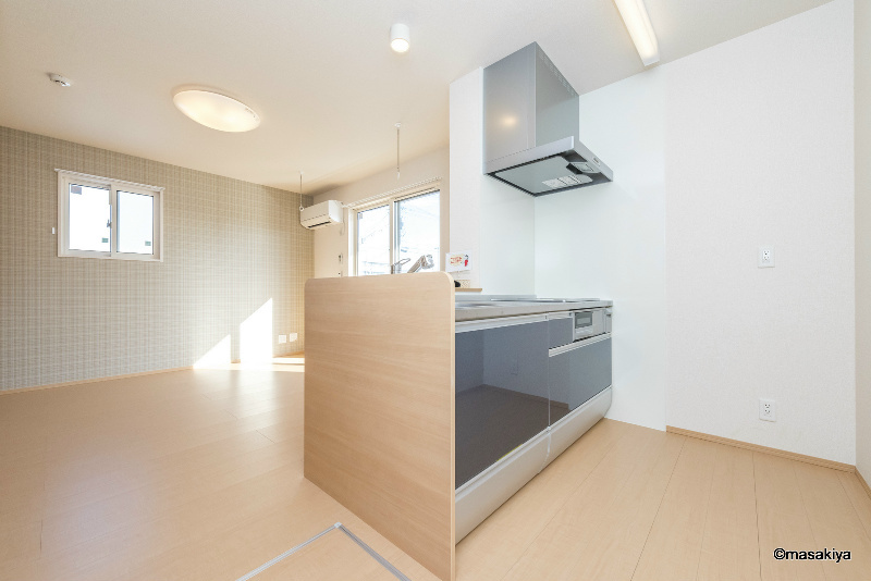 フローラ稲葉のキッチン|カウンターキッチン　IHクッキングヒーター付