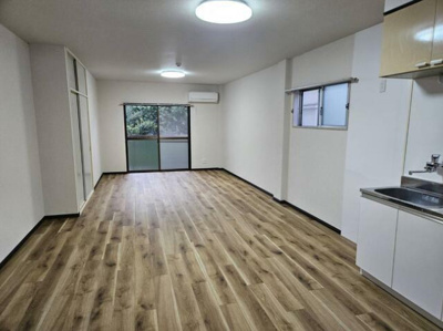 【洋室】 | ハイツアカツキ