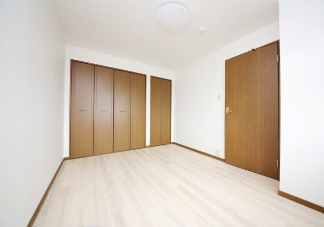 虹の丘BRAINの寝室