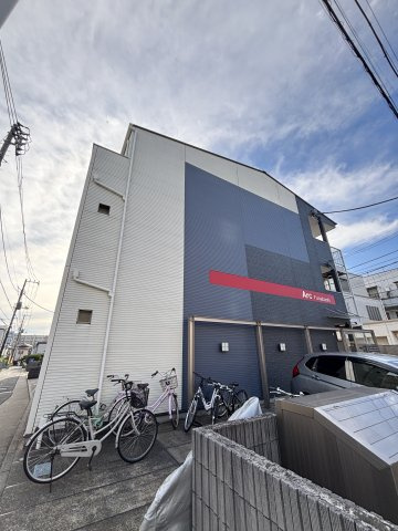 アーク船橋の外観