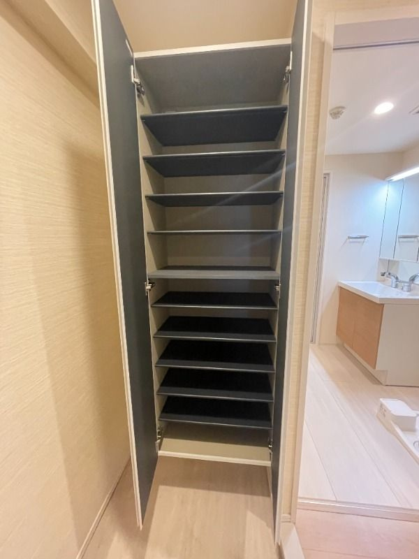 ＶＥＲ ＦＬＡＴの収納