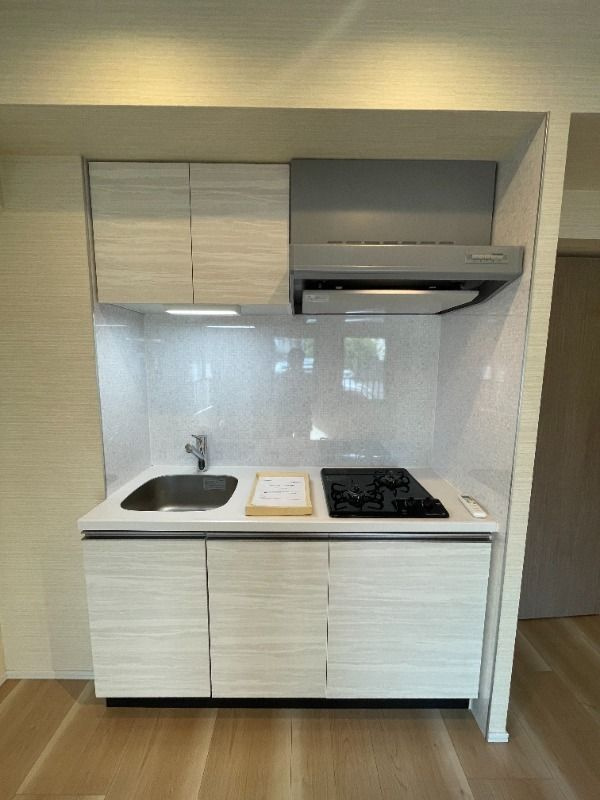 ＶＥＲ ＦＬＡＴのキッチン