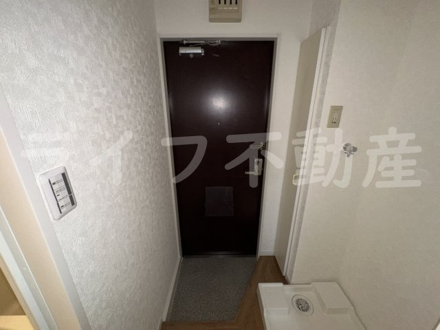 フルール五百石の玄関