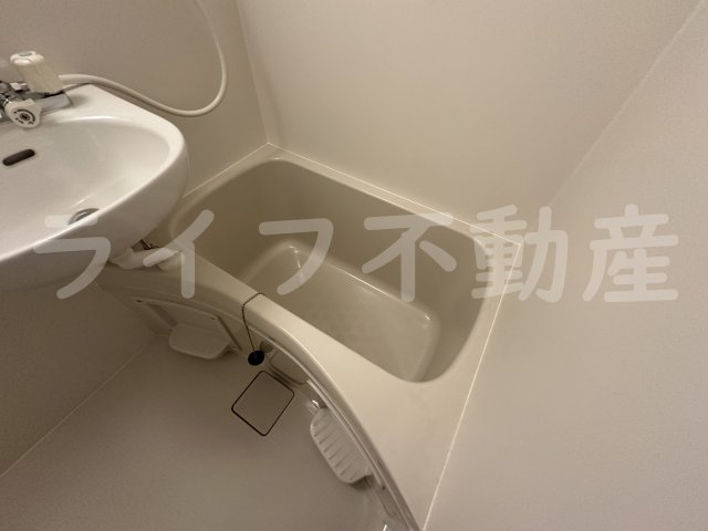 フルール五百石の浴室