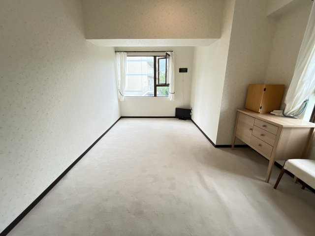 ロイヤルリゾート琵琶湖(琵琶湖眺望)の寝室