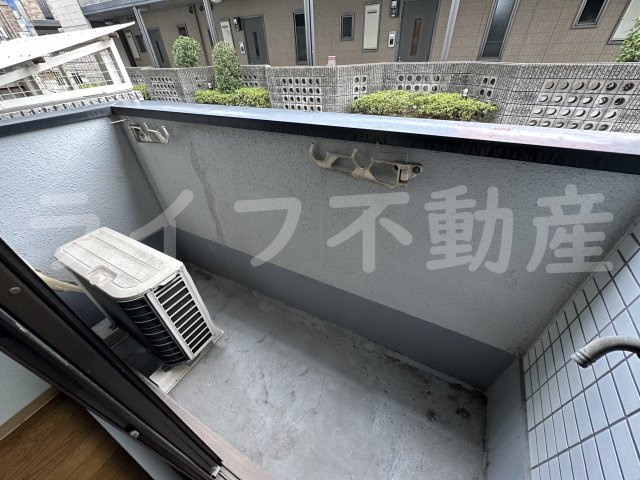 新深江ツリガミビルパートⅠのバルコニー|広々としたバルコニーです